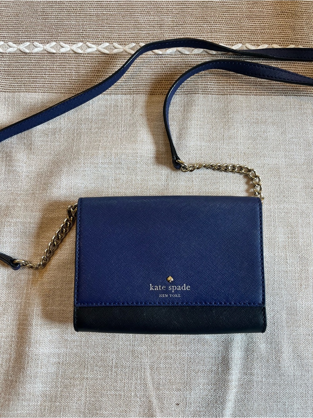 Vintage kate spade Navy and Black Crossbody Wallet with Metal Chain